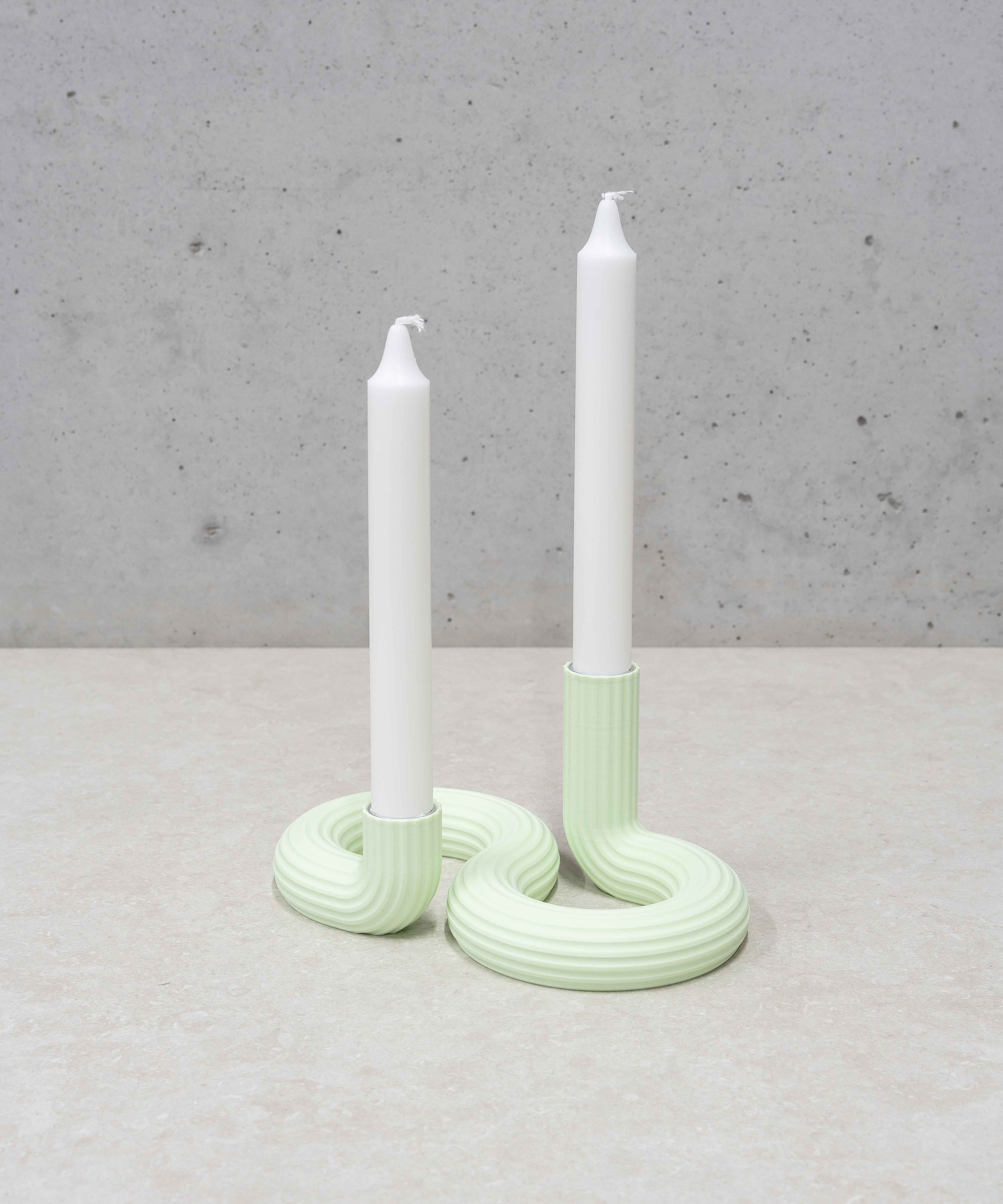 Wavy_Candle_Holder_500kb_7.jpg