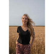 T-shirt met v-hals - off black