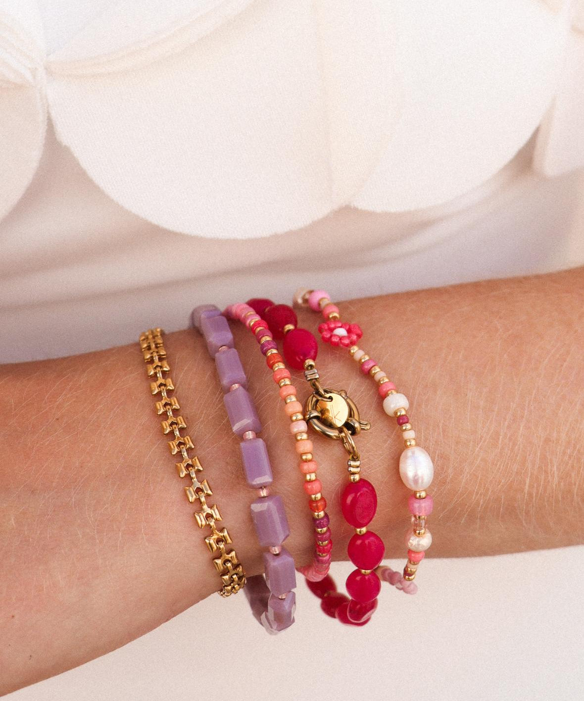 all-day-pink-armband-2.jpg