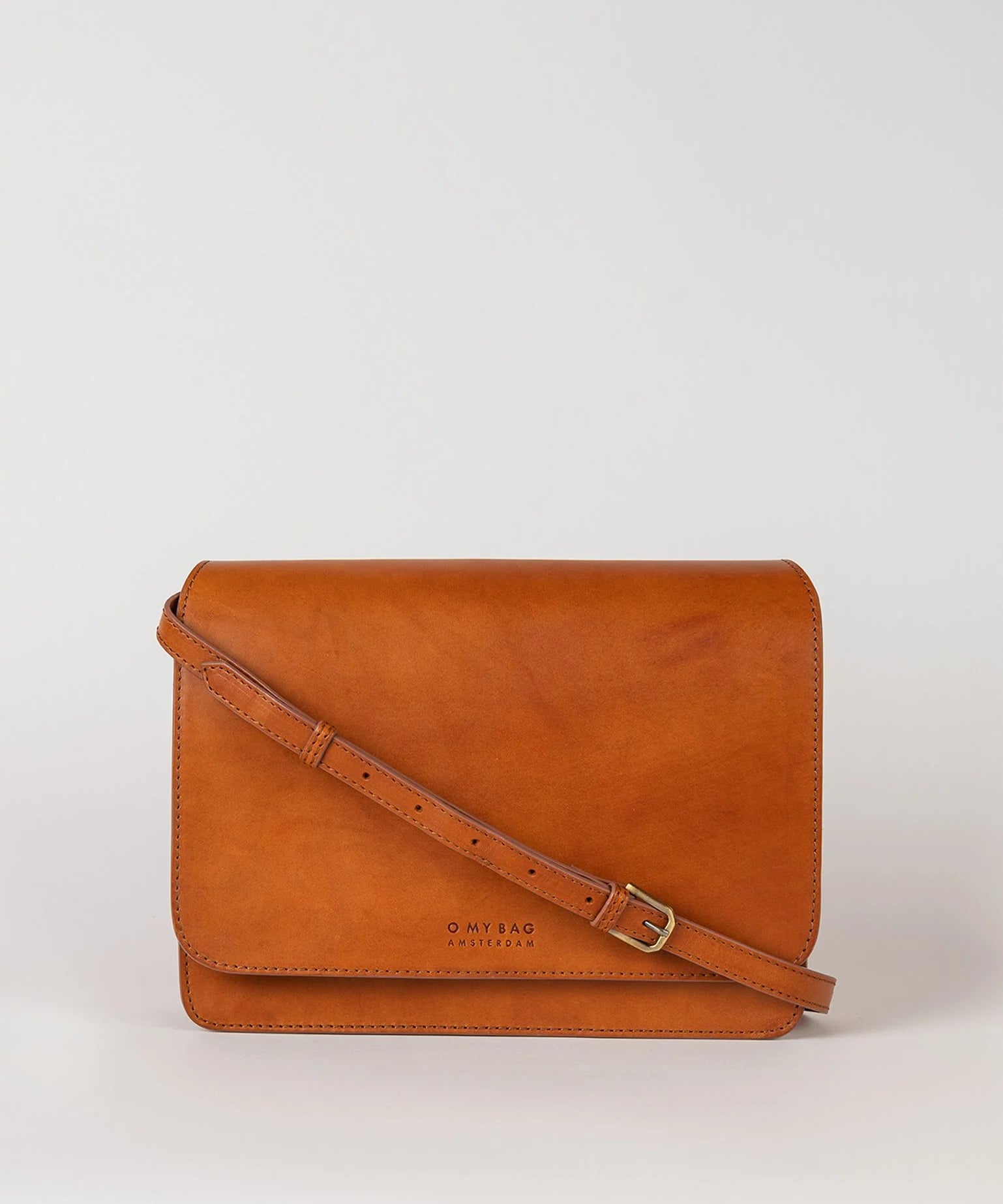 audrey_cognac_leatherstrap_front.webp