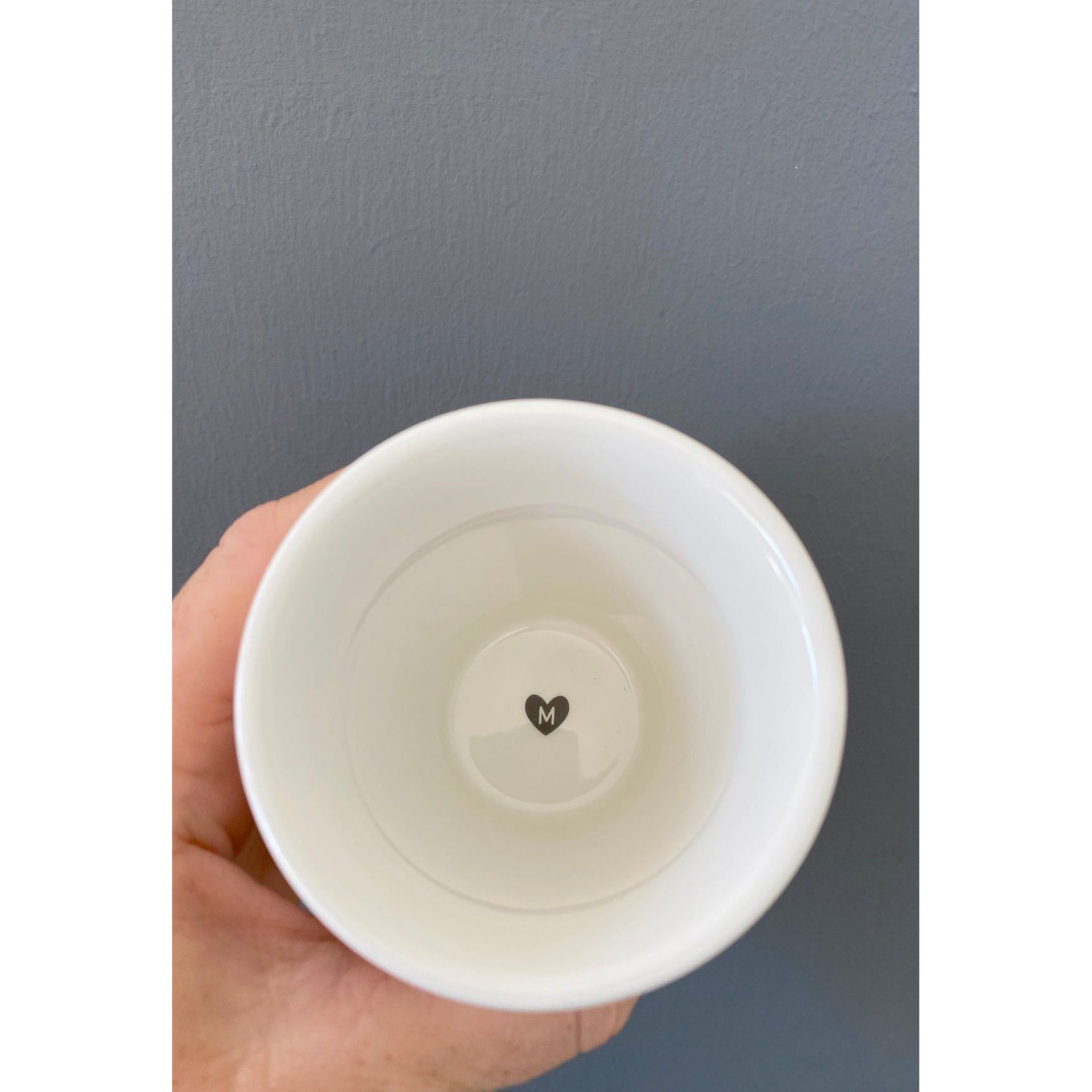 Konijnmeisje solo - Beker