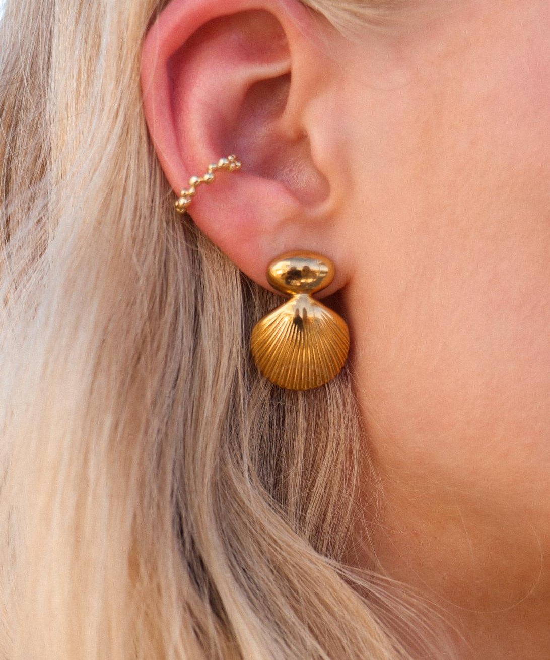 bubble-ear-cuff-model.jpg