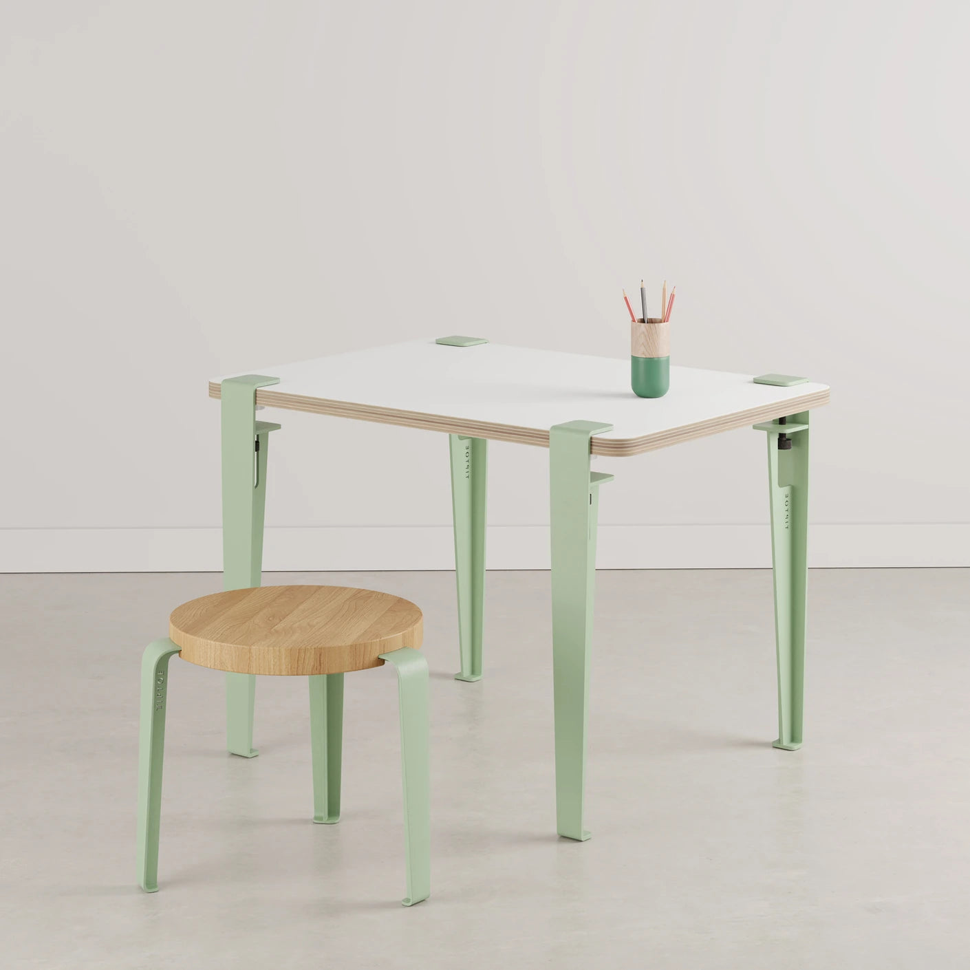 Kids desk - Vice Versa blackboard