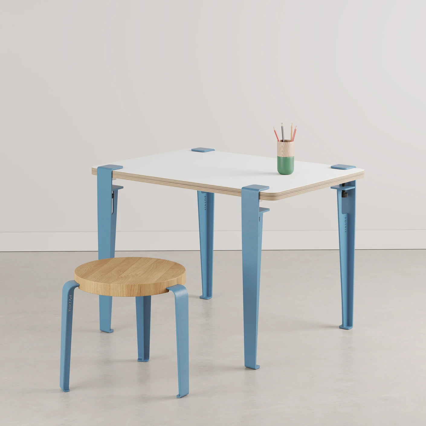 Kids desk - Vice Versa blackboard