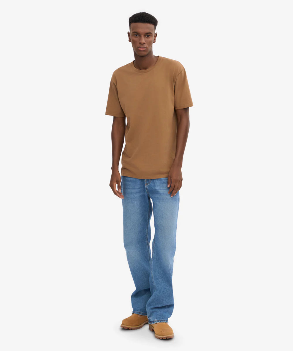 classic-organic-tee-t-shirt-sahara-camel-male_5.webp