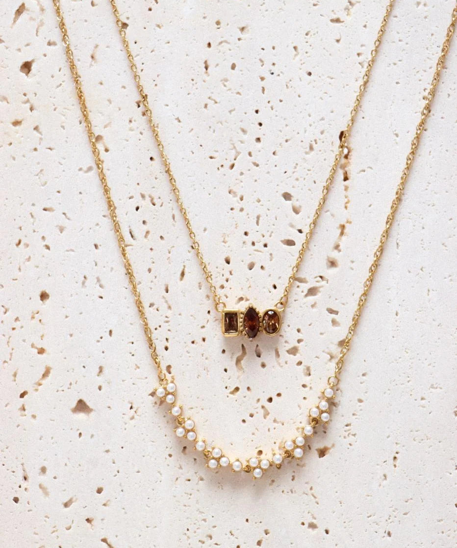 classy-pearl-labelkiki-ketting.webp