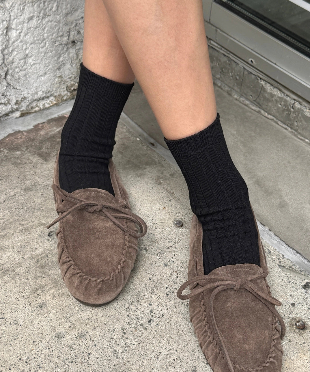 dark-tan-socks-le-bonshoppe-sokken.webp