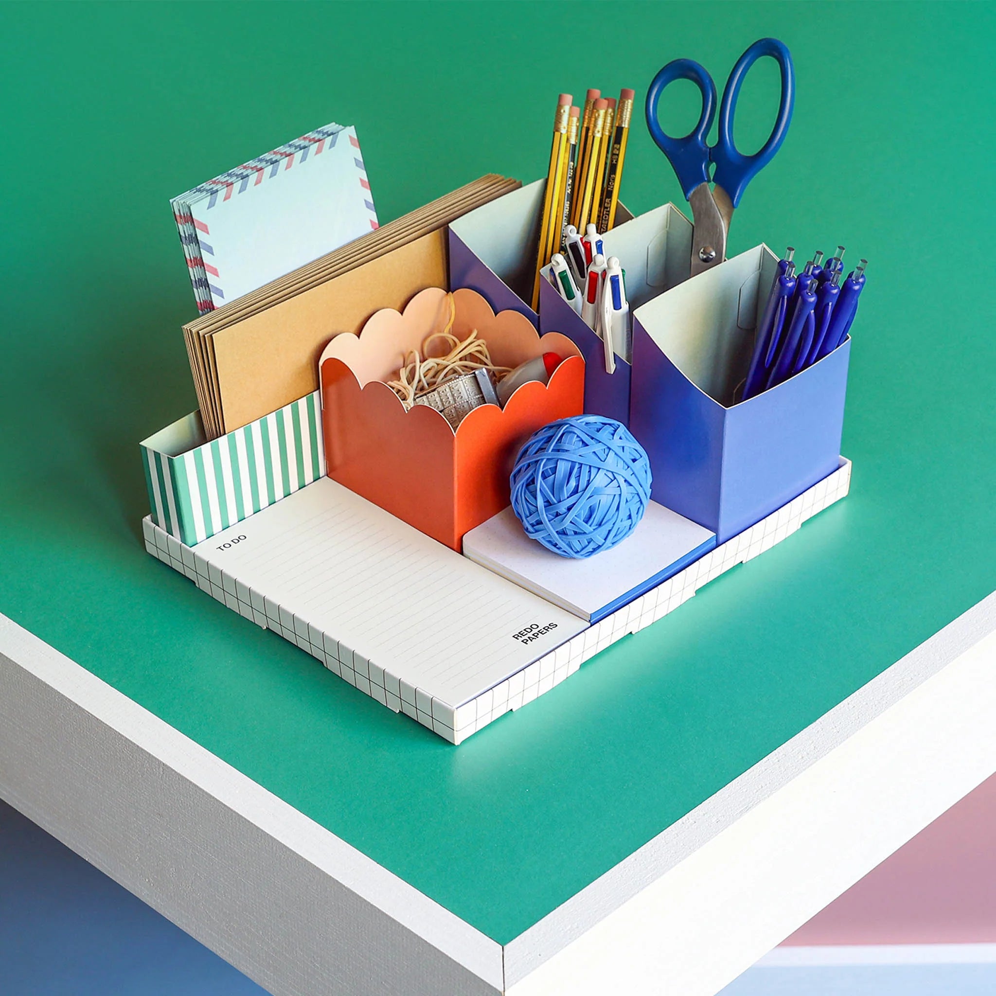 desk-organiser-2.webp
