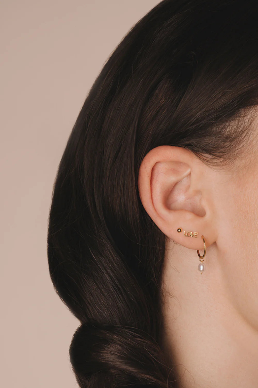 Oorbellen - hoops white pearls