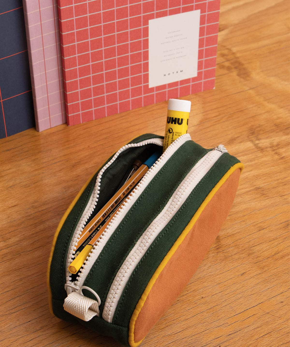 malo-blue-hindbag-back.jpg