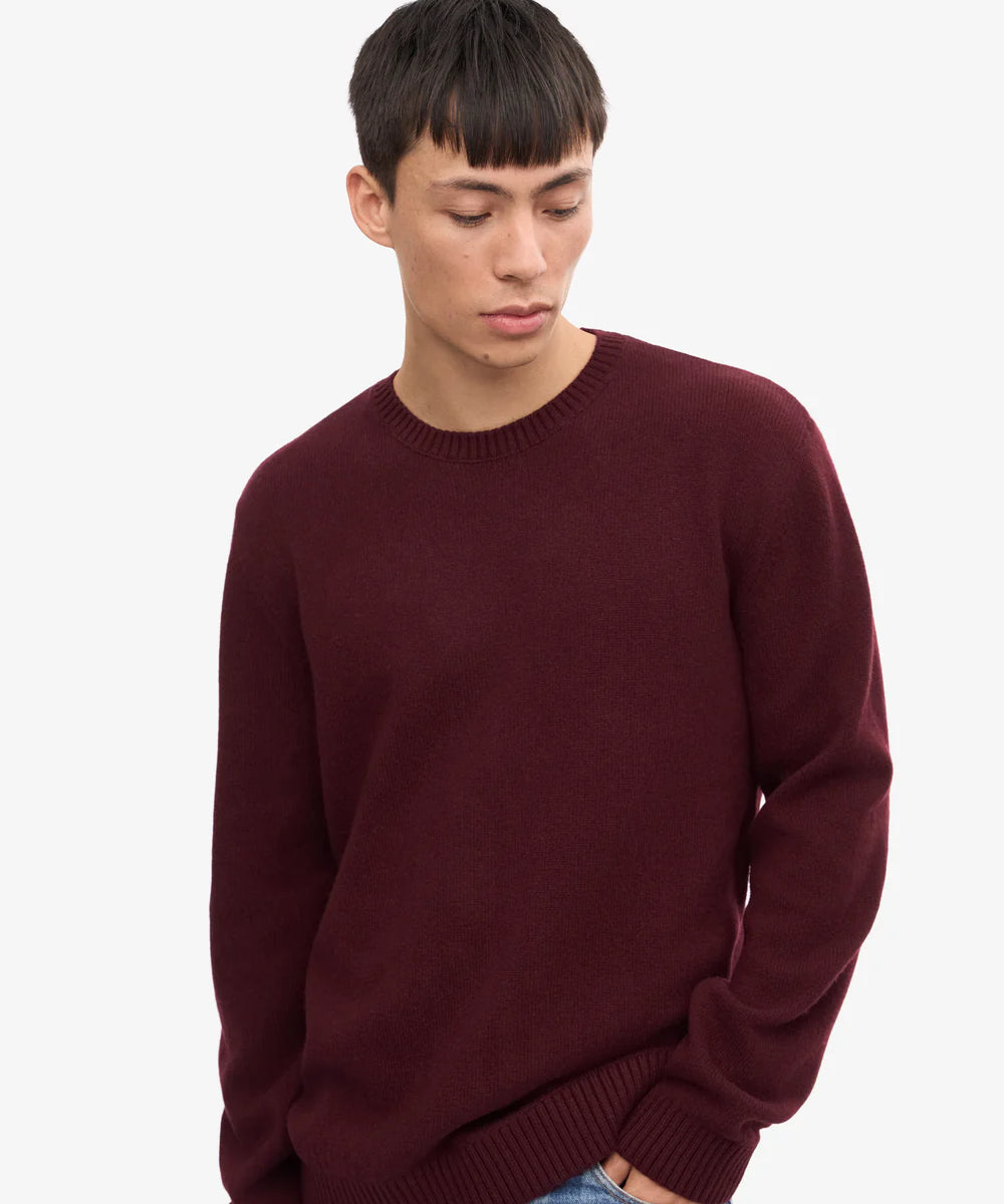 merino-wool-crew-crewneck-oxblood-red-male_6.webp