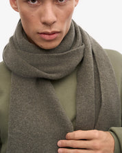 Merino wool scarf