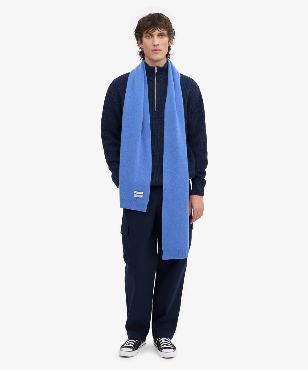 merino-wool-scarf-scarf-pacific-blue-male_3.webp