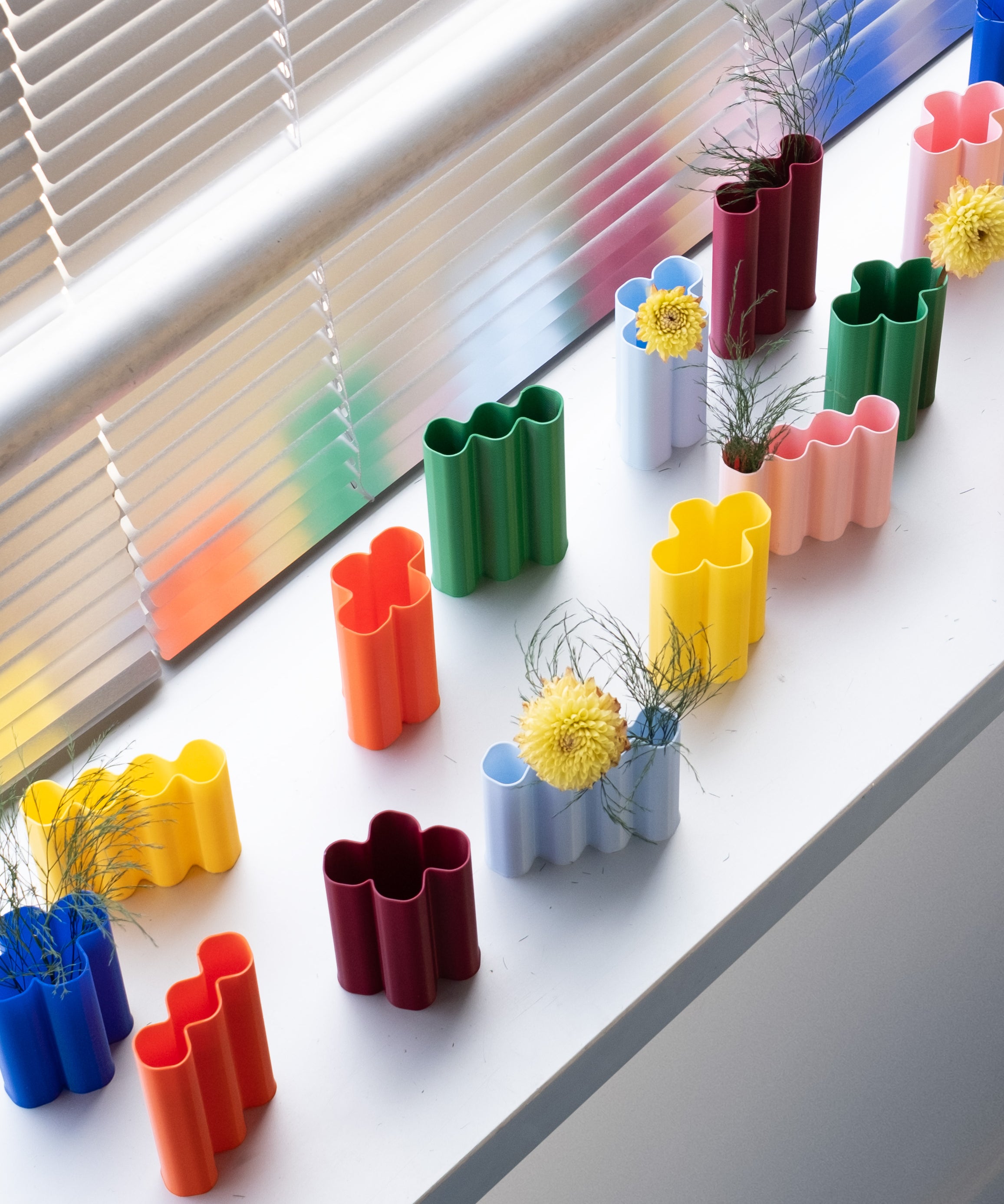 mini-alvaro-vase.jpg