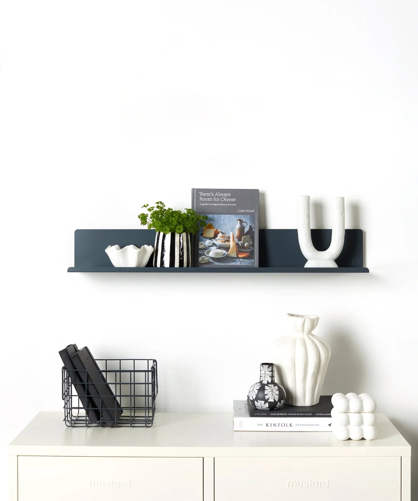 mustard-made-ledge-shelf-slate-LE-SL-L-lifestyle_hover.webp