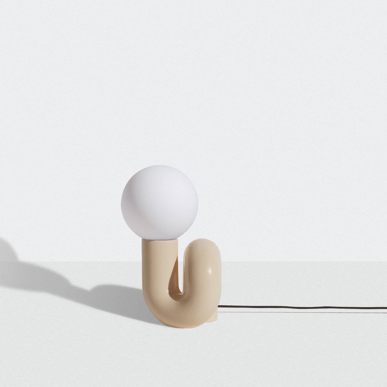 Neotenic lamp
