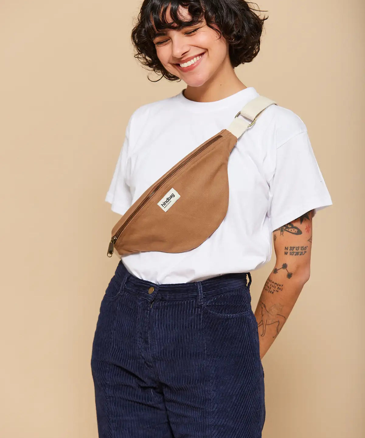 olivia-cannelle-sacbanane-hindbag-marron_1296x_e878e9d8-c894-439e-83c0-a3029f43e143.webp