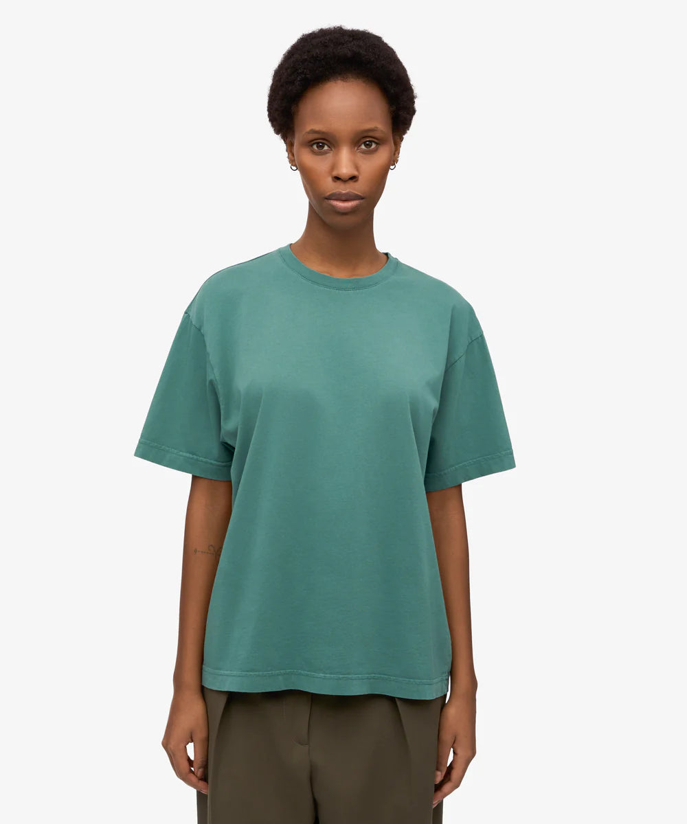 oversized-organic-t-shirt-women-oversized-t-shirt-pine-green-female_2.webp