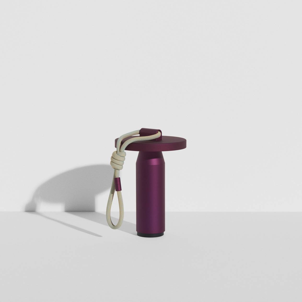 Quasar portable lamp