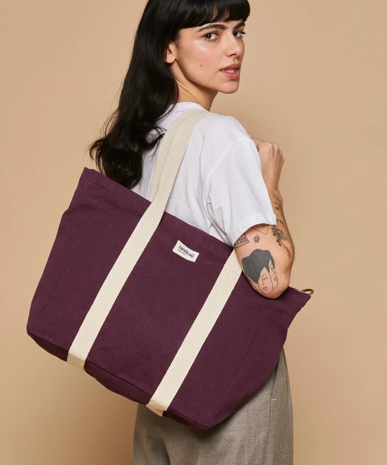sac-cabas-cesar-prune_1296x_5efb8dca-b5df-49ce-8d48-953aa29d4250.webp