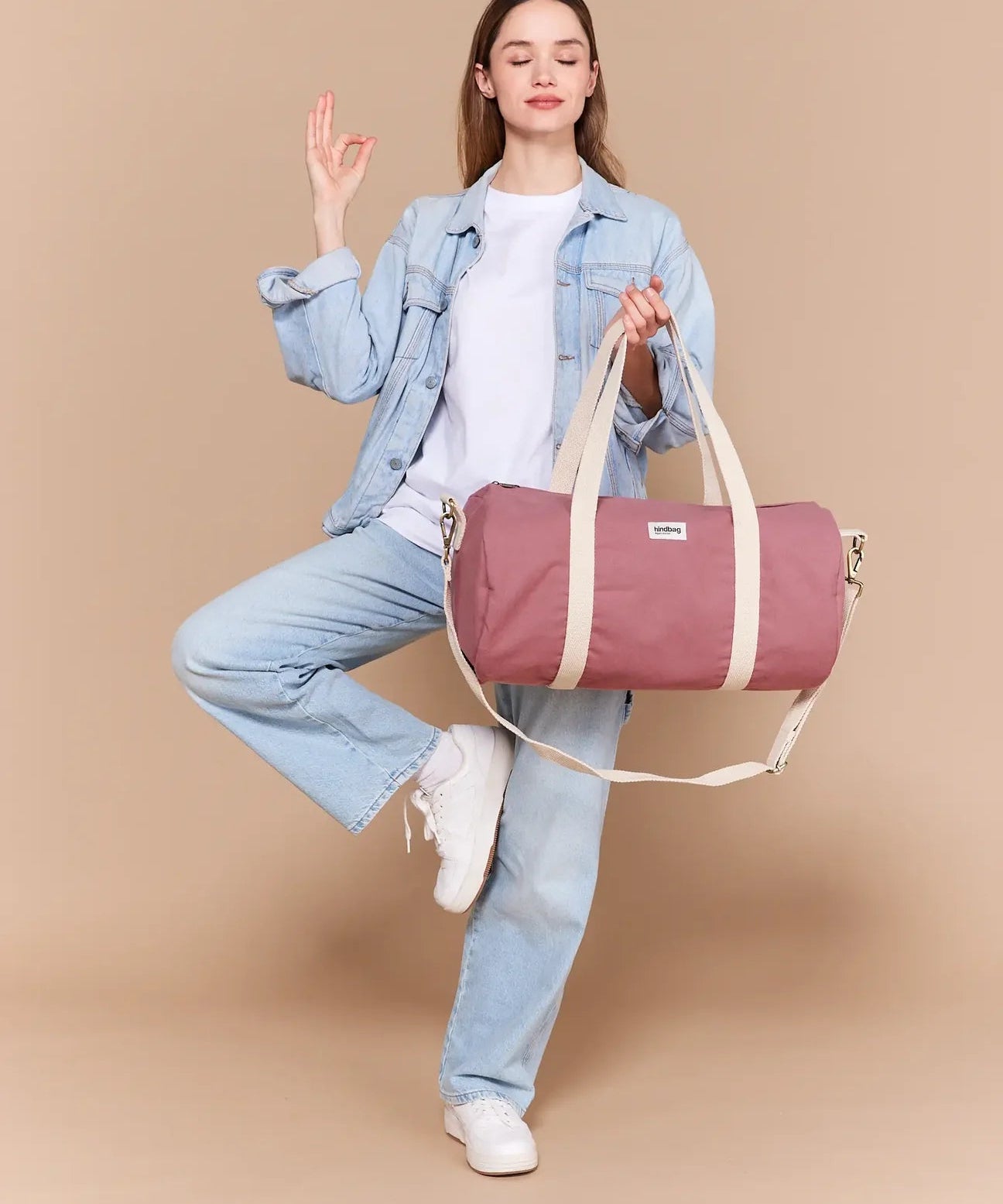 sac-polochon-rose-blush-simon_1296x_cd84536b-207e-49f1-b041-456abd68902c.webp