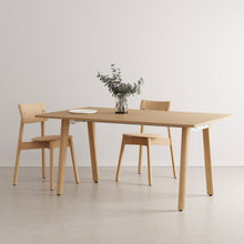 Afbeelding in Gallery-weergave laden, New modern eettafel - eco-certified wood
