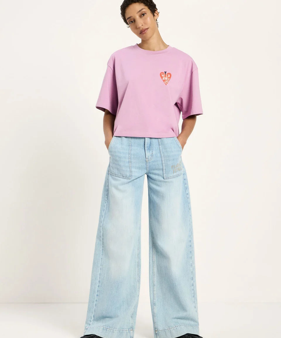 wild-free-oversized-shirt-4.webp