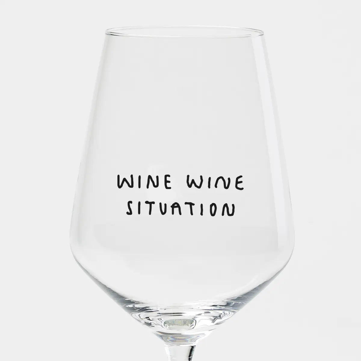 wine-wine-situation-weinglas-by-johanna-schwarzer-selekkt.webp