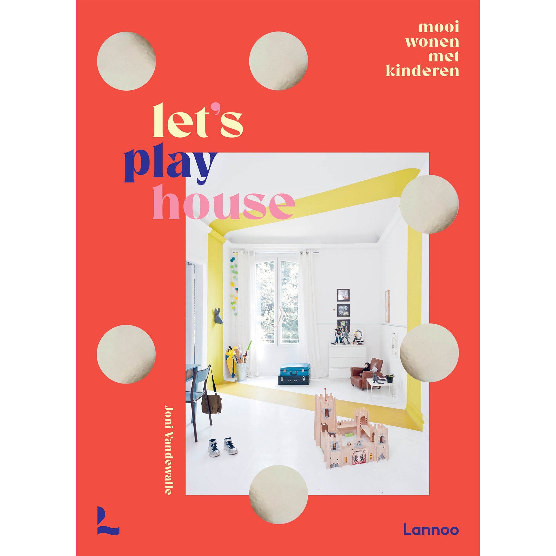 Let's play house
