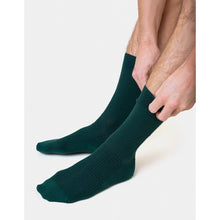 Afbeelding in Gallery-weergave laden, Classic organic sock - Emerald green
