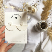 Oorbel double D - wit