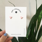 Oorbel mini V - pastel roze