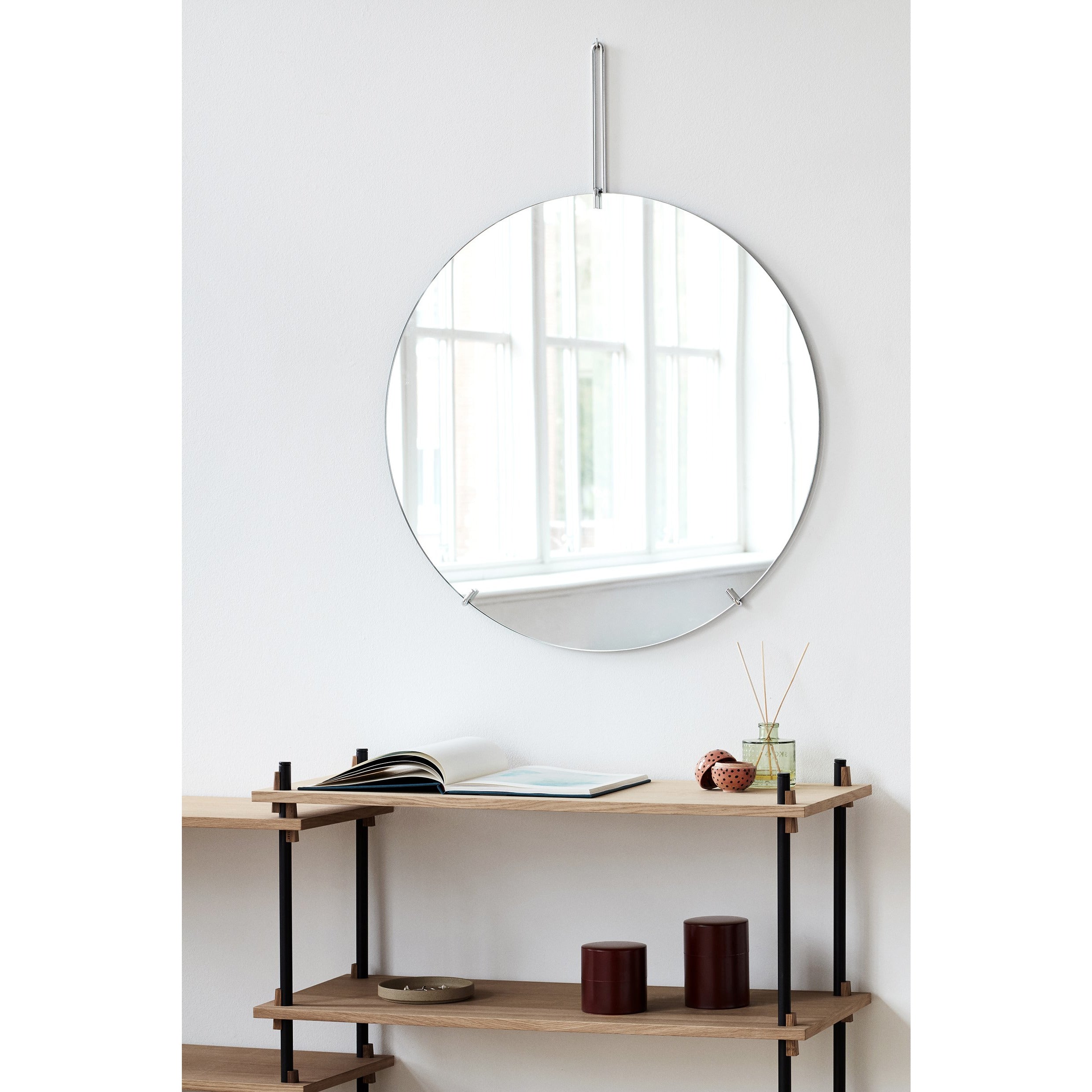 Wall mirror chrome