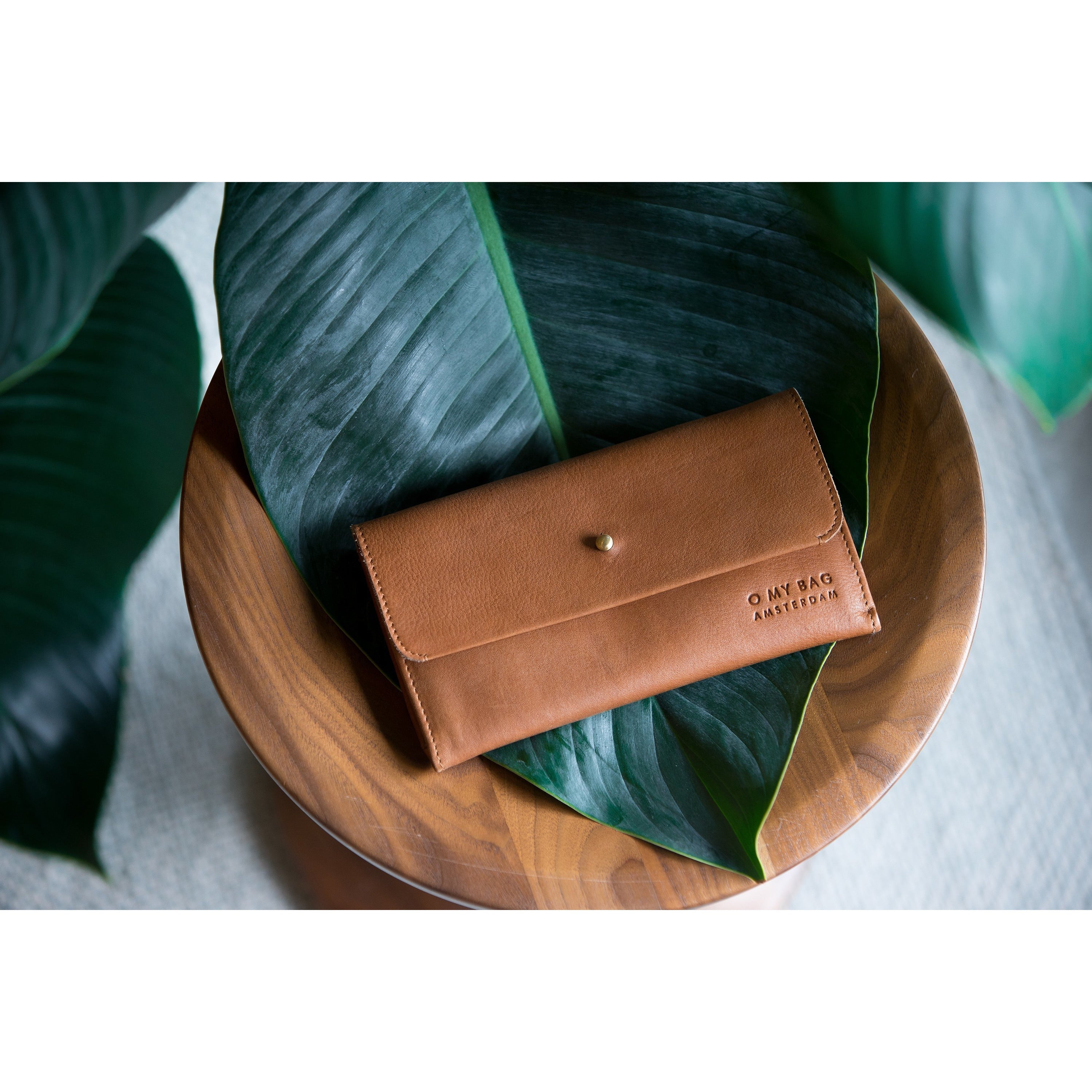 Pixies pouch wild oak