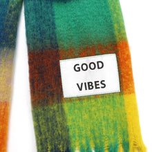 Afbeelding in Gallery-weergave laden, Sjaal - Good vibes
