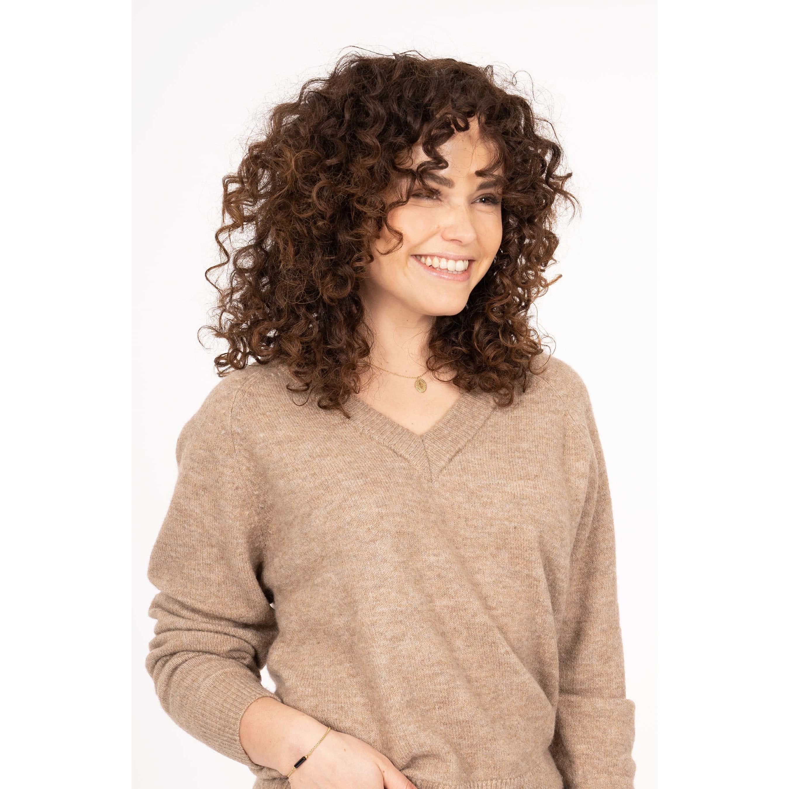 Zusss-ketting-met-hanger-kus-goud-0402-004-5000-00-model1.jpg