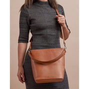 Bobbi Bucket bag maxi - cognac