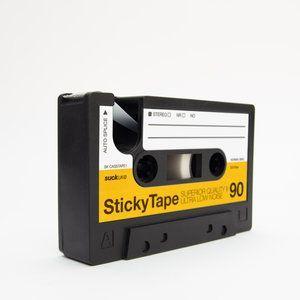 Cassette tape dispenser