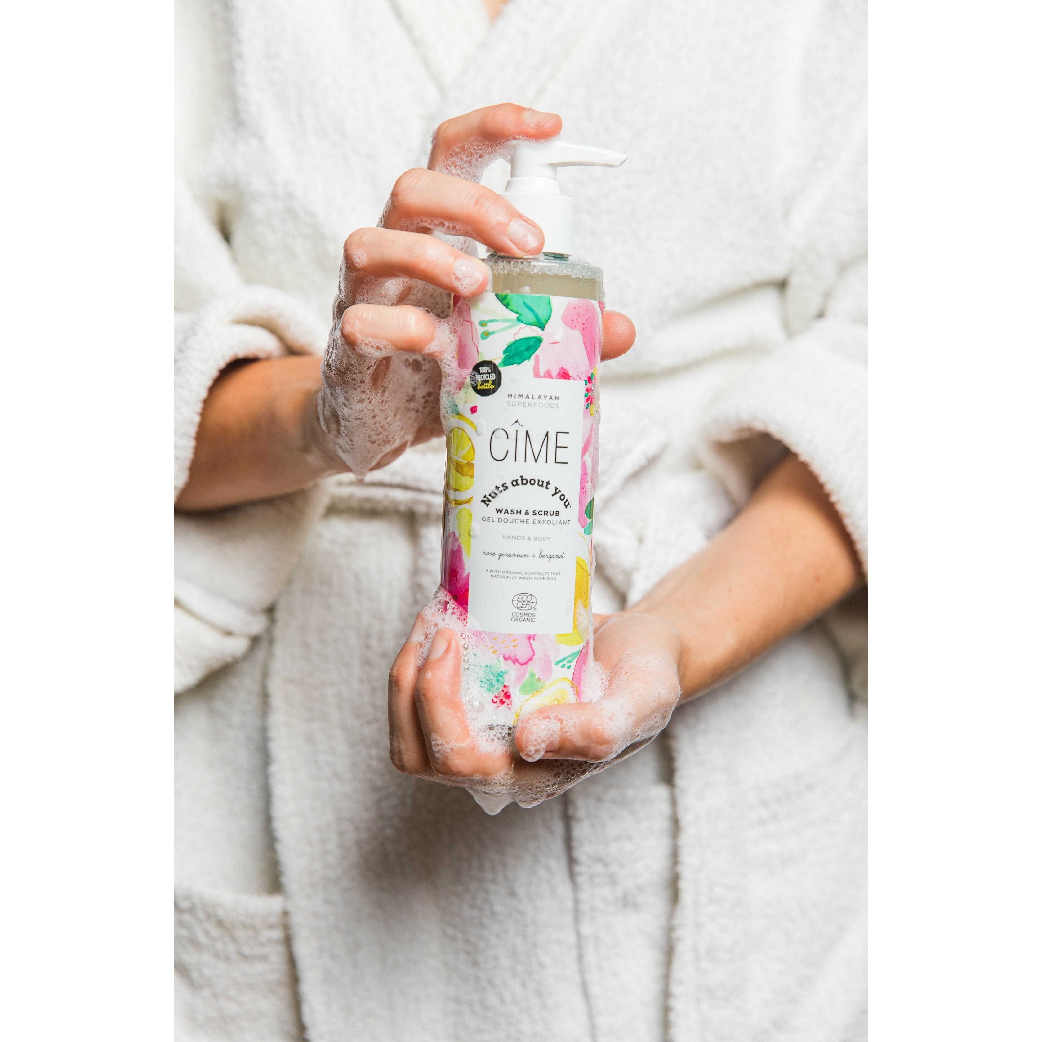 Nuts about you | Wash and scrub