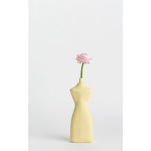 Afbeelding in Gallery-weergave laden, Bottle vase #8 fresh yellow
