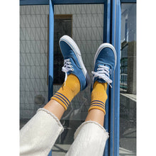 Afbeelding in Gallery-weergave laden, Girlfriend socks - Gold
