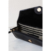 Envelope pixie black