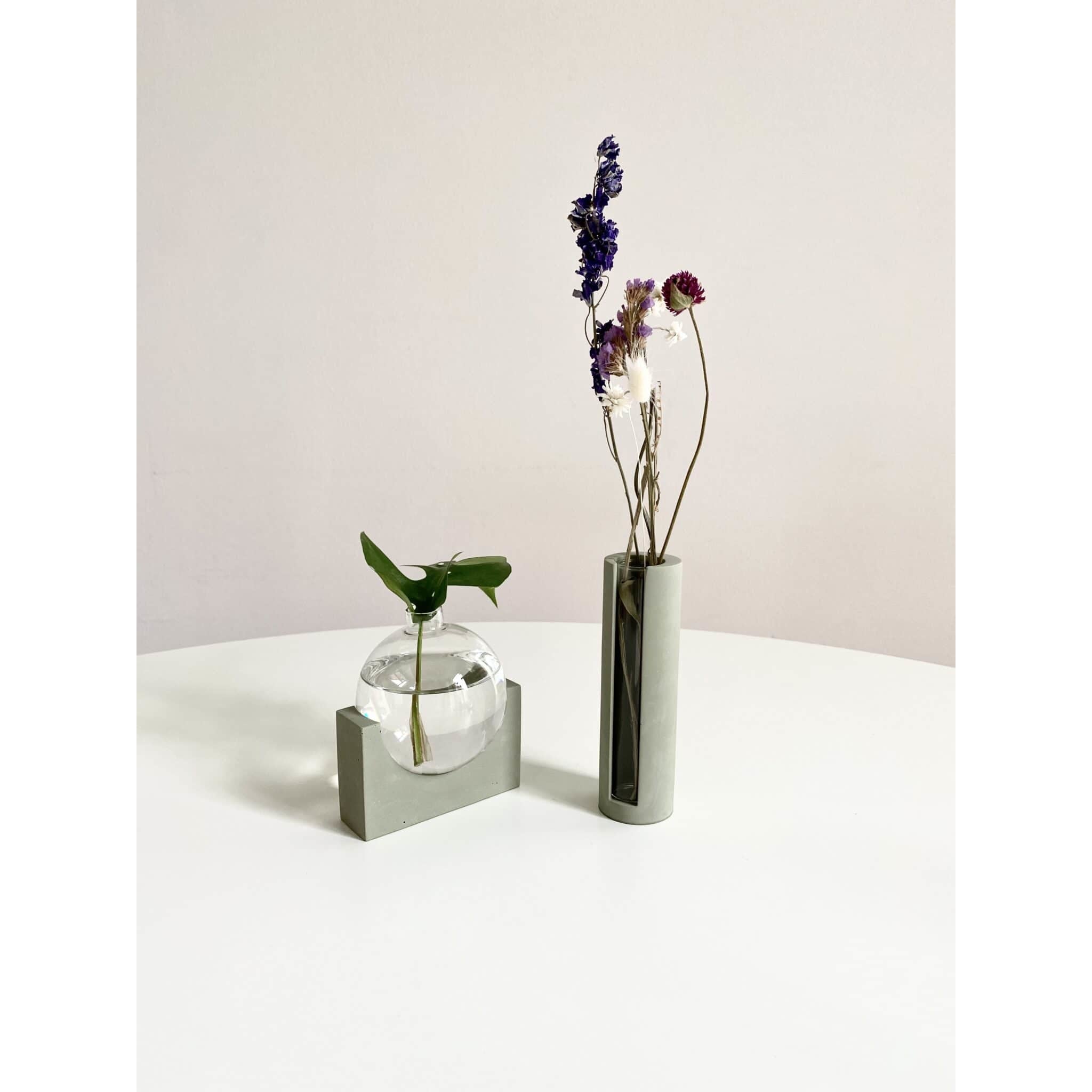 Lily vaasje/stekjeshouder - olive green