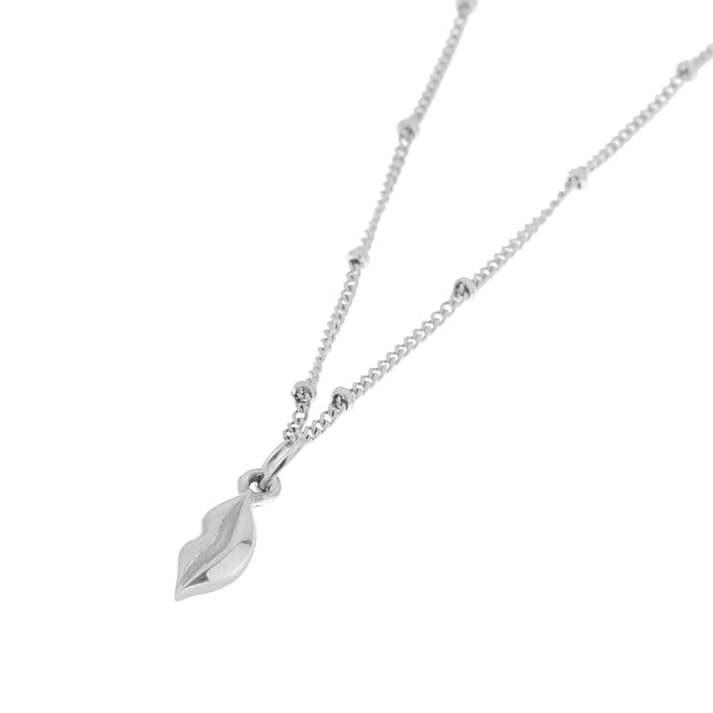 lips-silver.jpg