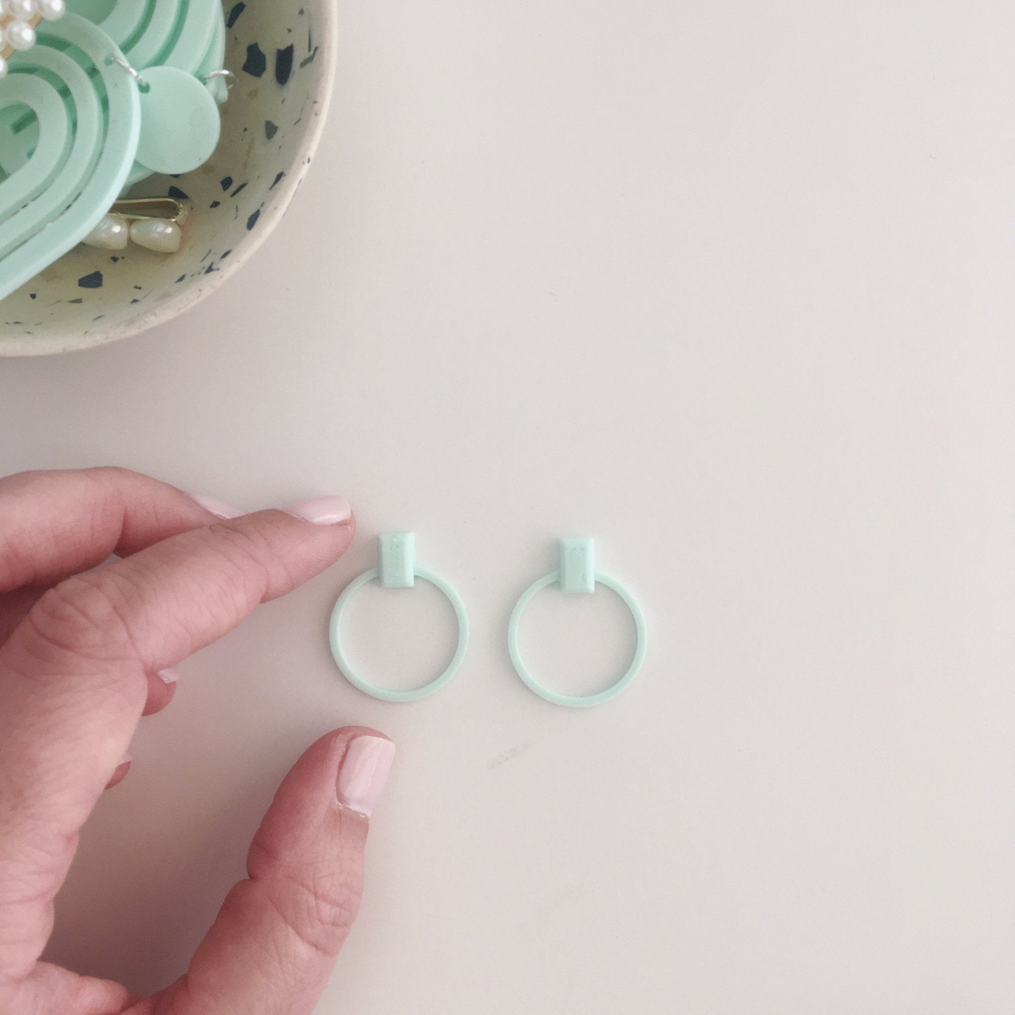 Oorbel mini O - pastel mint