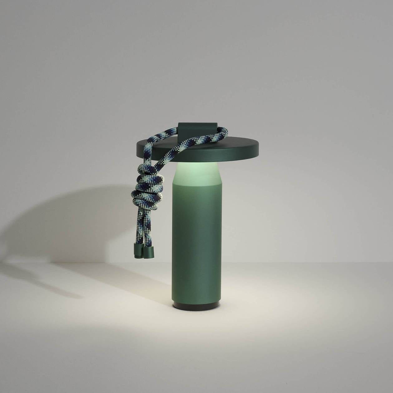 quasar-portable-lamp-emerald-2.jpg