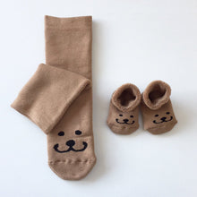 Afbeelding in Gallery-weergave laden, Mom and baby socks - Brom the bear
